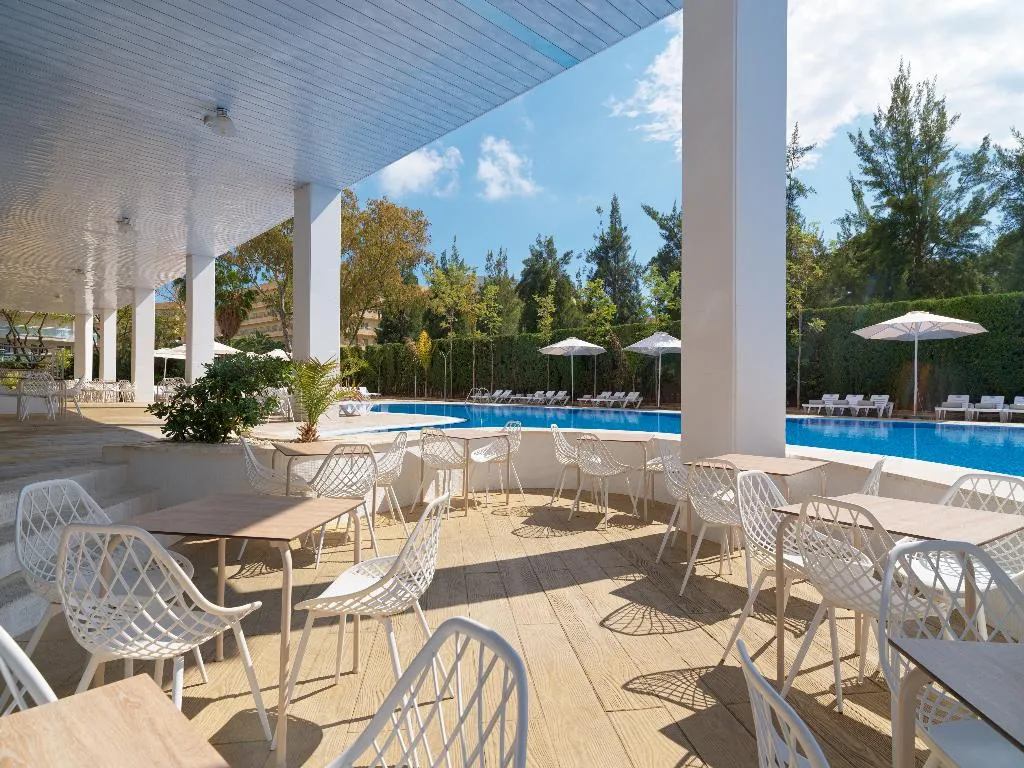 Pool, Ponient Piramide Salou by PortAventura World, Costa Dorada
