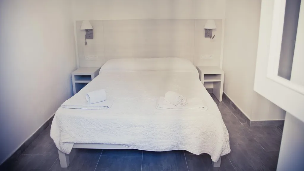 APARTMENT ONE BEDROOM Room, Playa Ferrera, Majorca