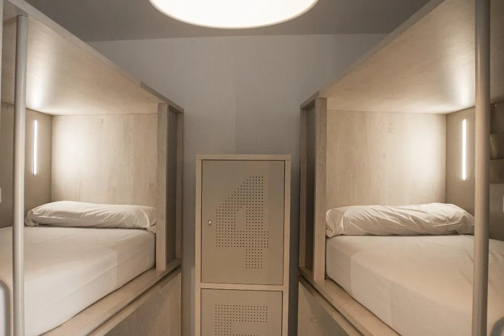Bed in dormitory CAPACITY 6 Room, Room Salvador, Seville