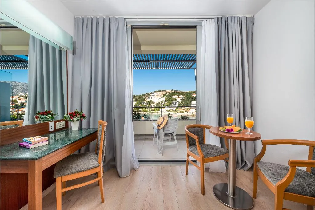 TRIPLE SUPERIOR SEA VIEW Room, Uvala, Dubrovnik