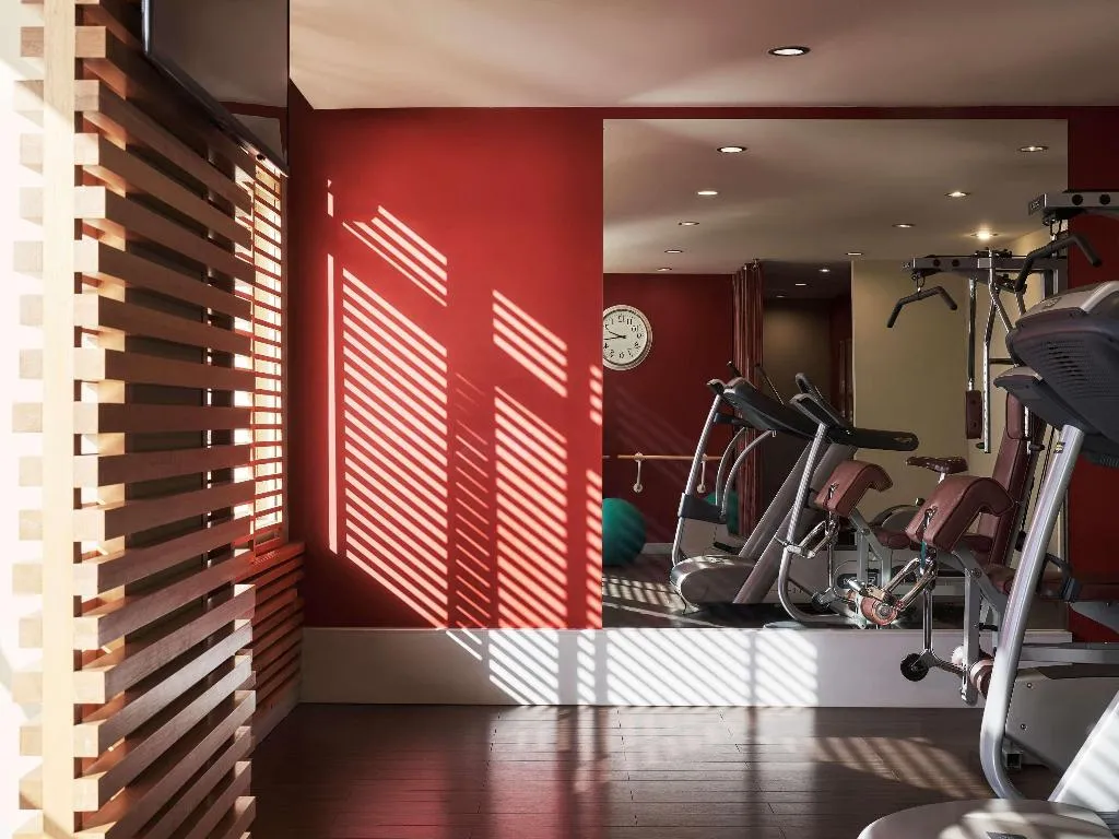 Sports and Entertainment, Novotel Athenes, Athens