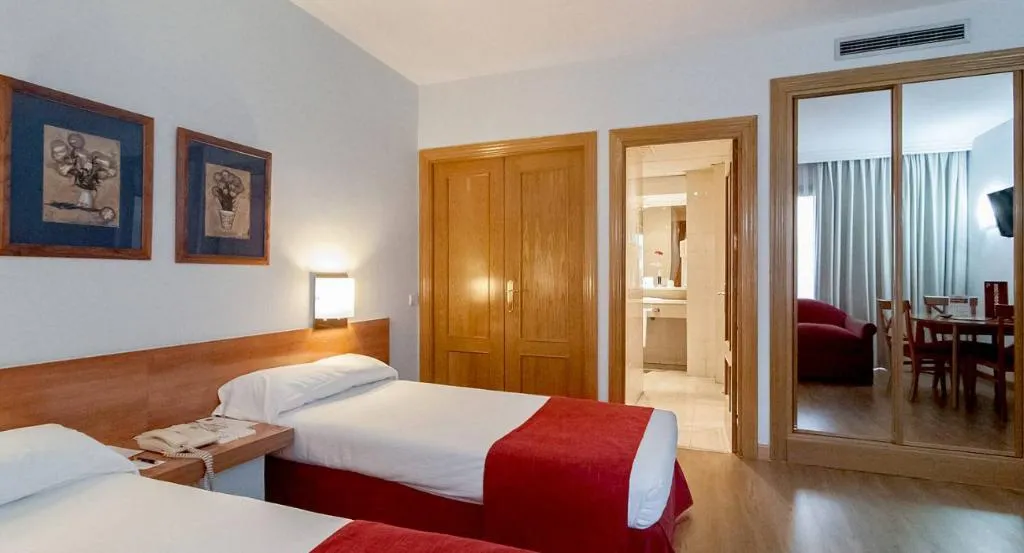 Room, Muralto Madrid Princesa, Madrid