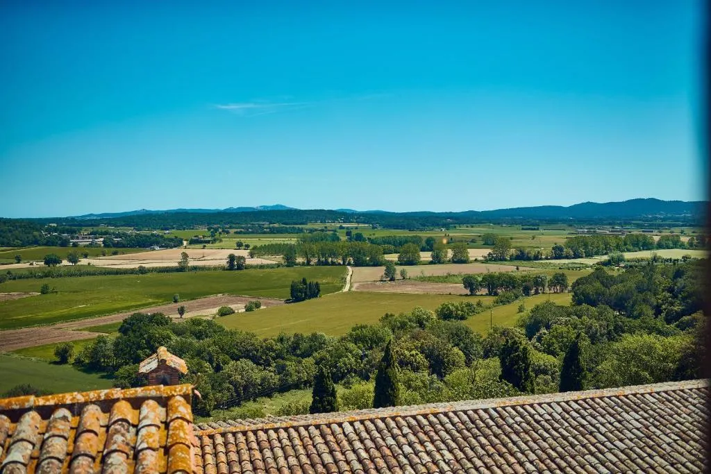 JUNIOR SUITE STANDARD Room, Hotel Castell D'Emporda, Barcelona