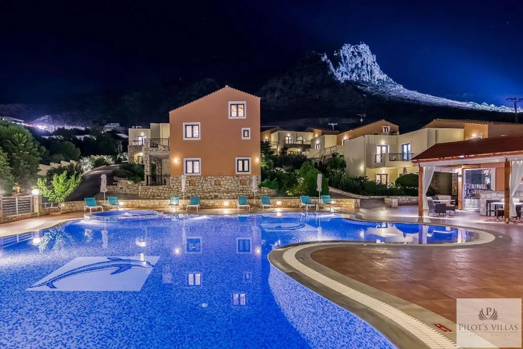 General view, Pilot's Villas Luxury Suites, Crete