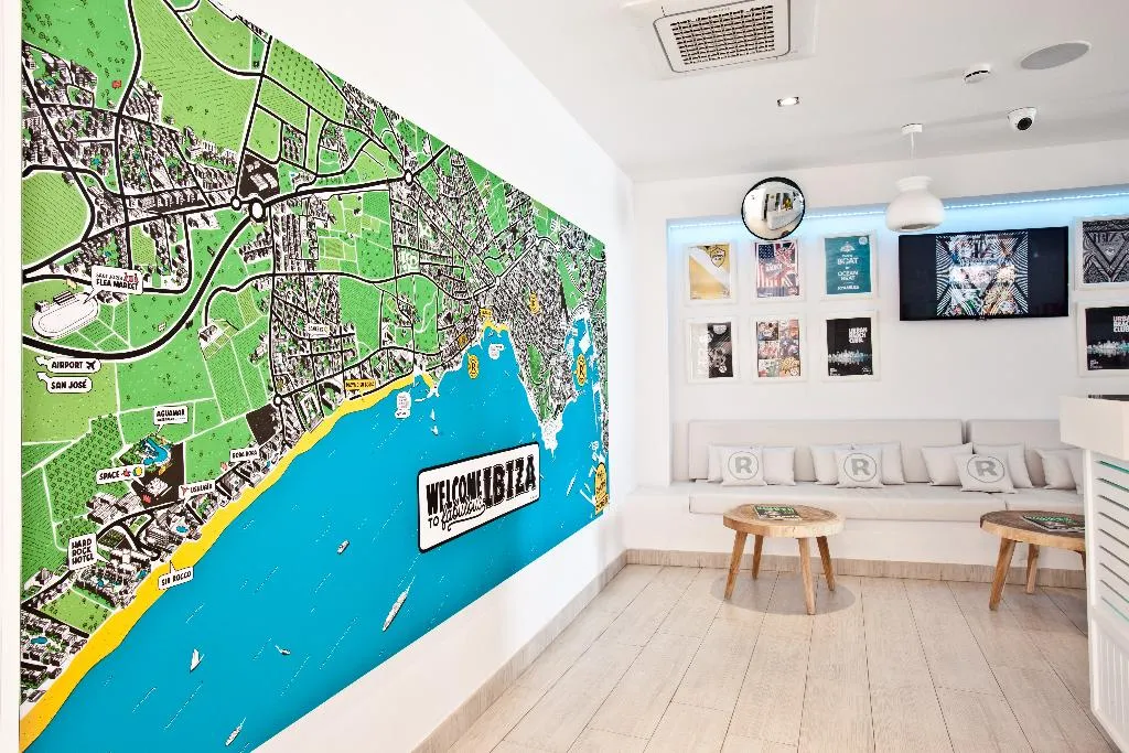 Lobby, Ten Hostel, Ibiza