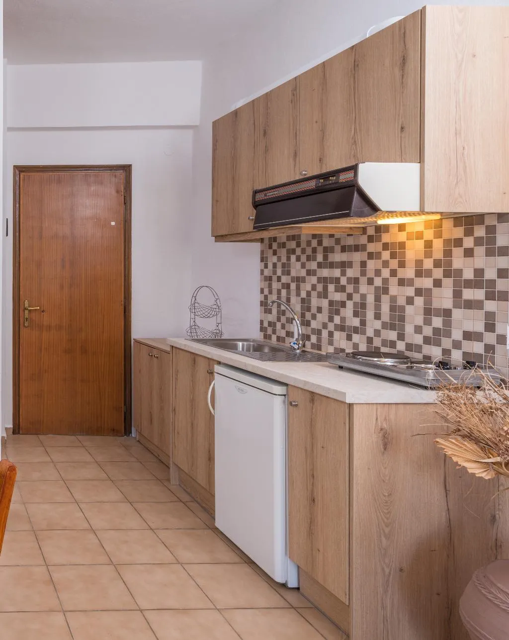 STUDIO CAPACITY 3 Room, Angelika Apartments, Crete