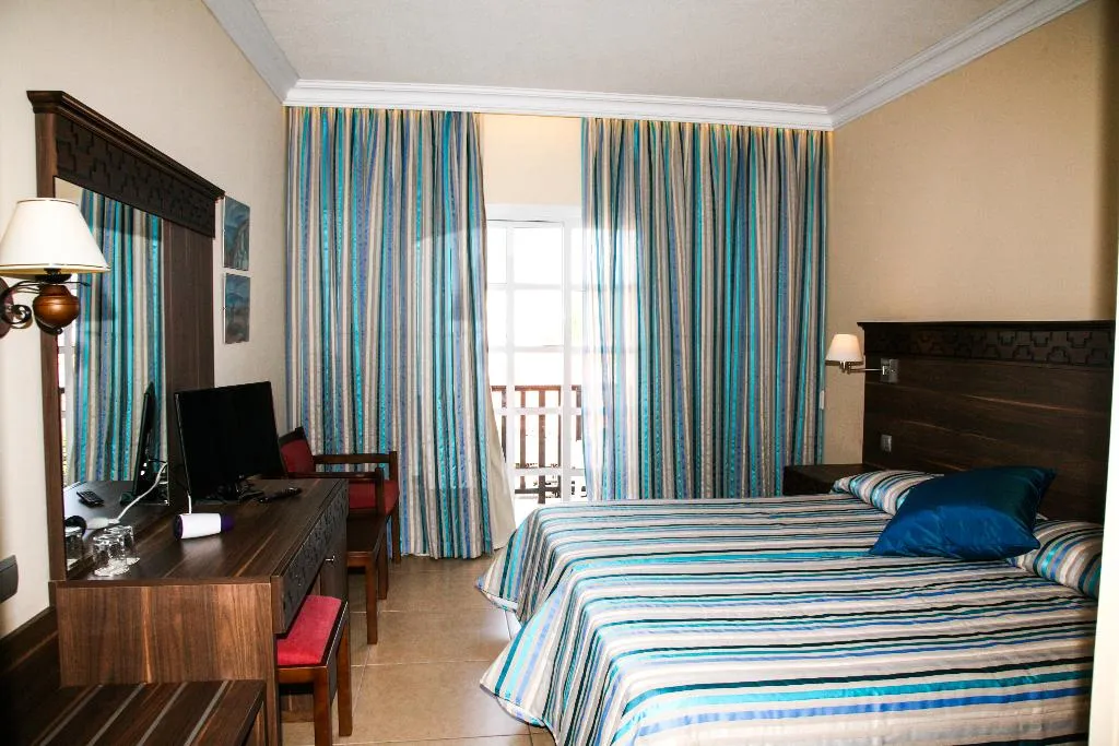 Room, Anais Bay Apartment, Cyprus