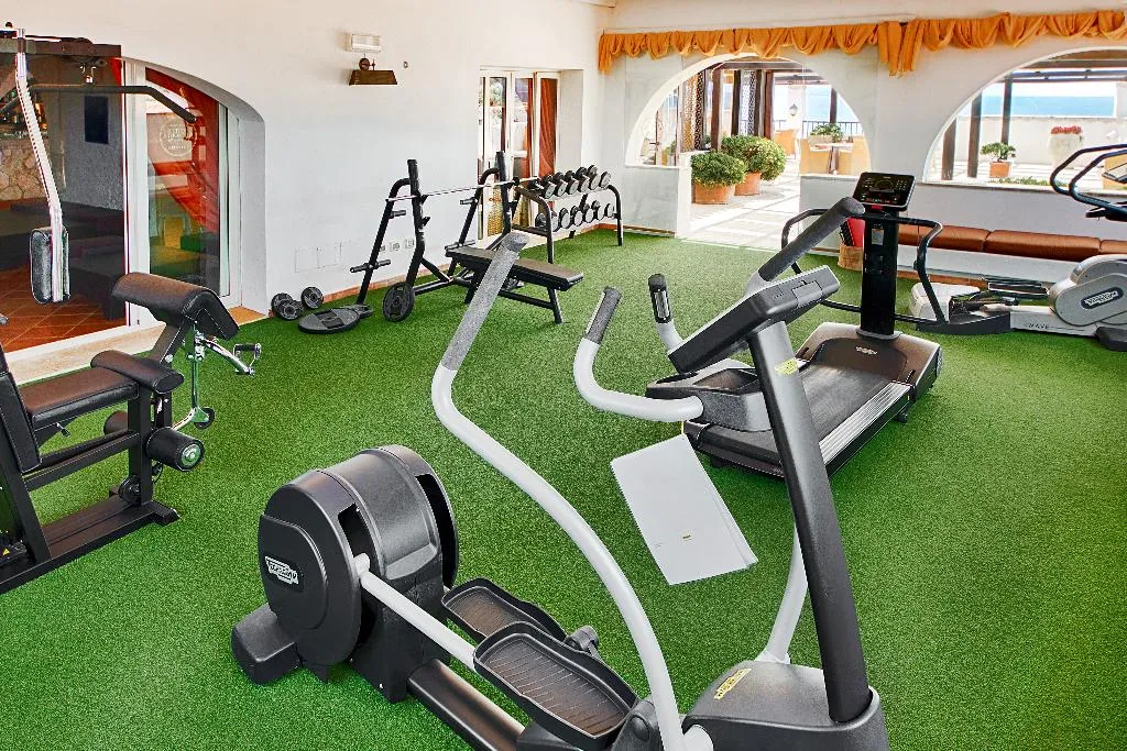 Sports and Entertainment, Colonna Grand Hotel Capo Testa, Olbia