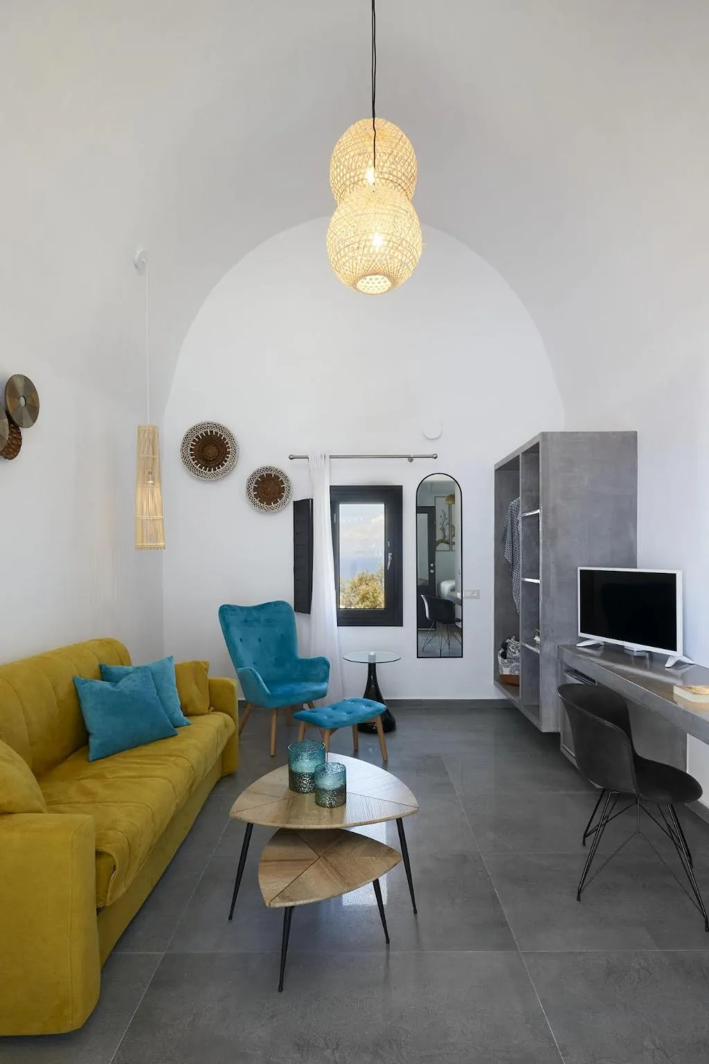 Room, Oia Suites, Santorini