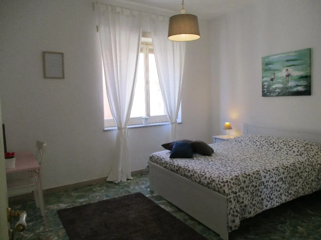 QUADRUPLE DELUXE TWO BEDROOM Room, Maison Ortigia, Catania