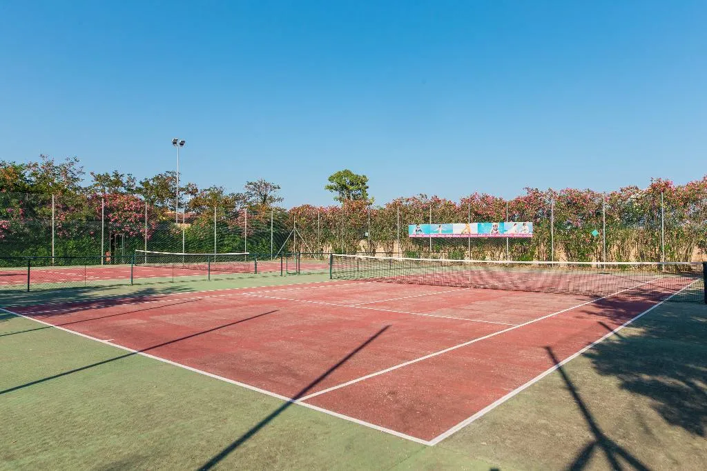 Sports and Entertainment, Paradise Beach Resort, Palermo
