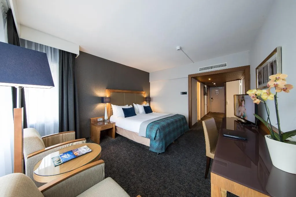 DOUBLE DELUXE Room, Bilderberg Garden Hotel, Amsterdam