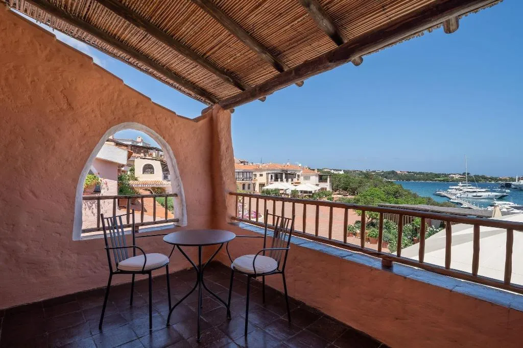 SUITE PREMIUM WITH VIEWS Room, Cervo, Olbia