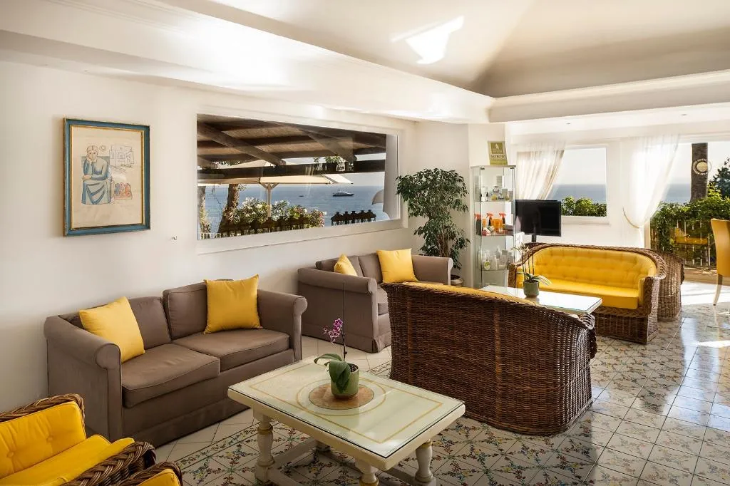 Lobby, Continental Mare, Naples