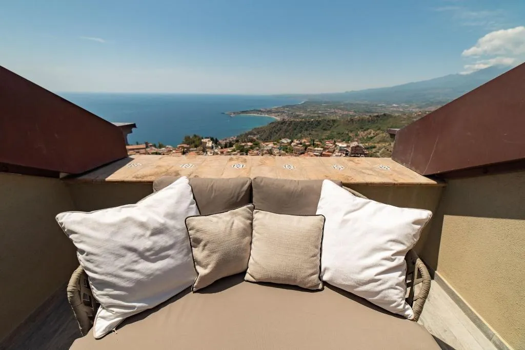 Room, Villa Ducale, Taormina