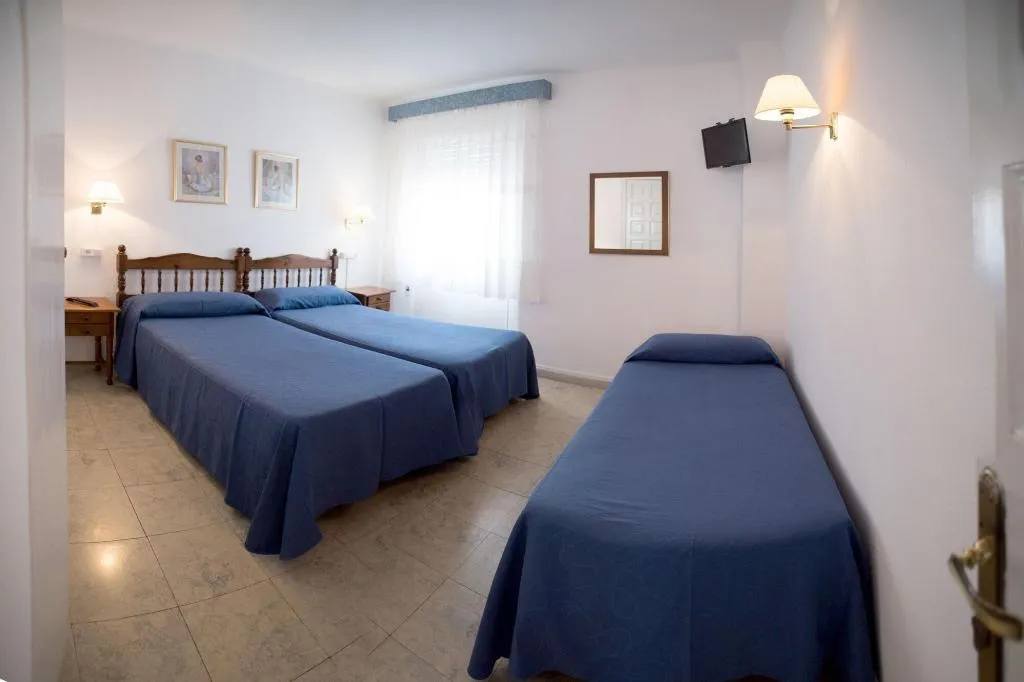 Room, L Hostalet De Tossa, Costa Brava