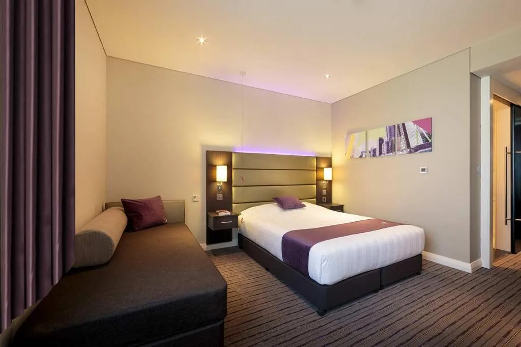 Room, Premier Inn Dubai Ibn Battuta Mall, Dubai