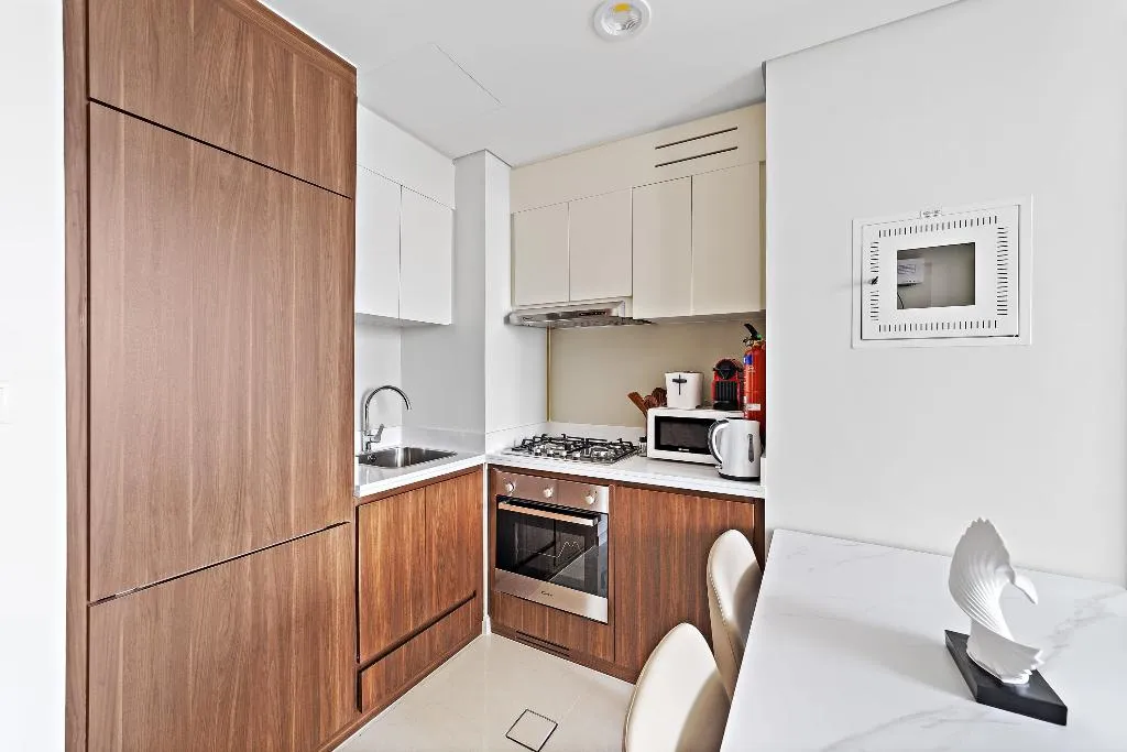 APARTMENT TWO BEDROOMS Room, Vera Residences, Dubai