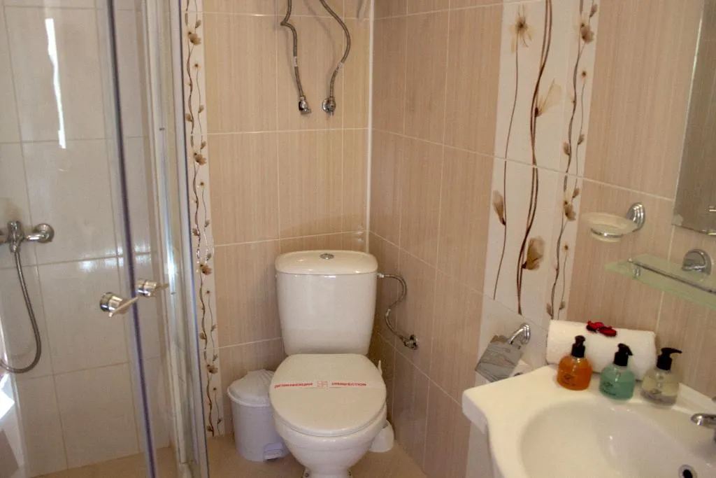 Room, Zeus, Bourgas
