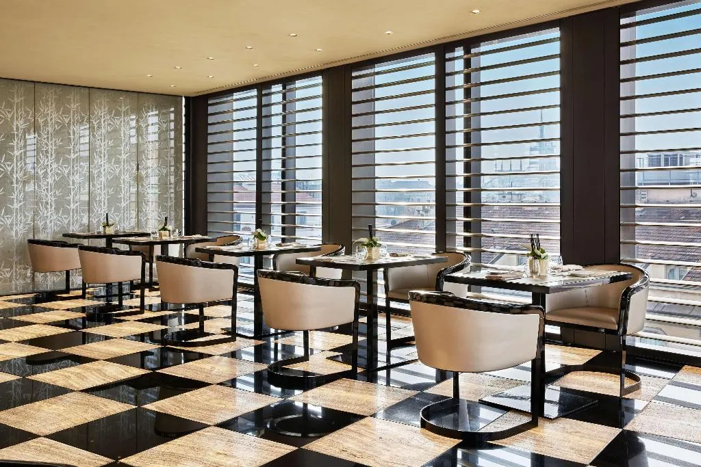 Restaurant, Armani Hotel Milano, Milan