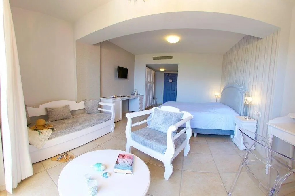 Room, Almyra, Kefallinia