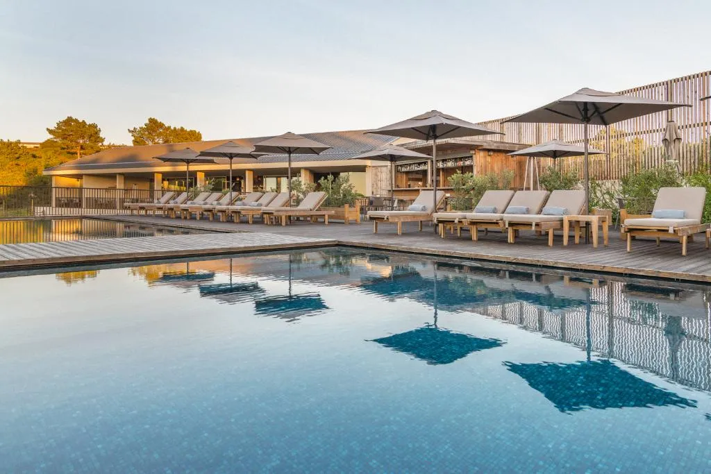 Pool, Immerso, Lisbon