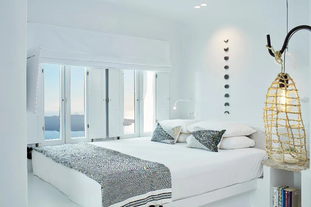 SUITE HONEYMOON Room, Cosmopolitan Suites, Santorini