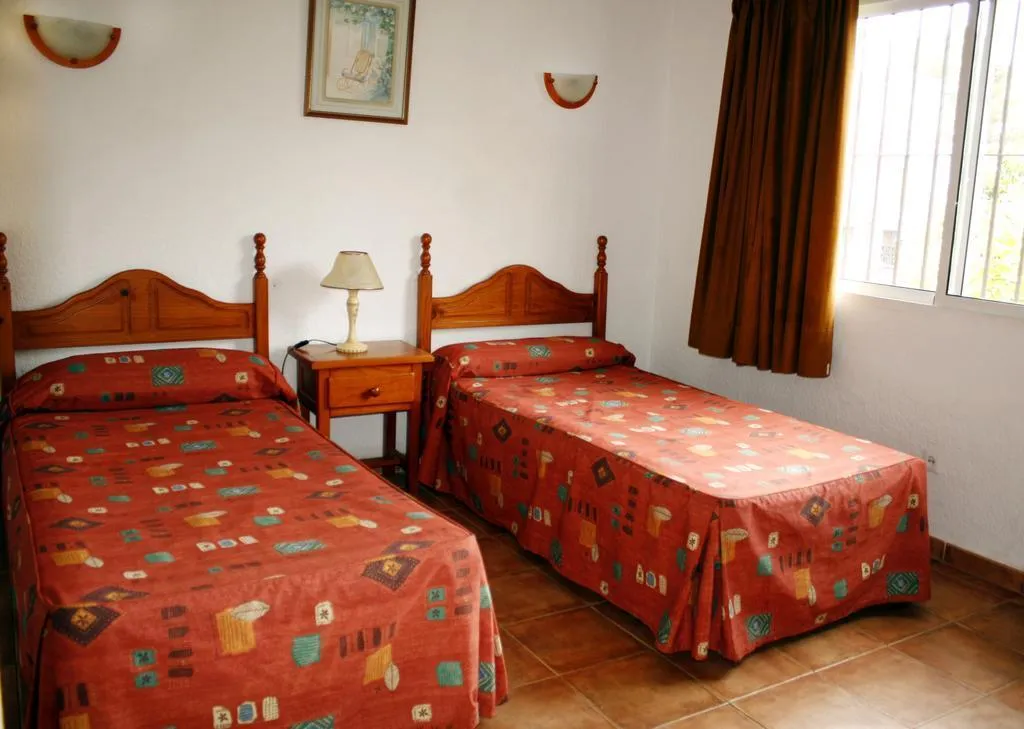APARTMENT CAPACITY 4 ONE BEDROOM Room, Apartamentos San Carlos, Costa Del Sol