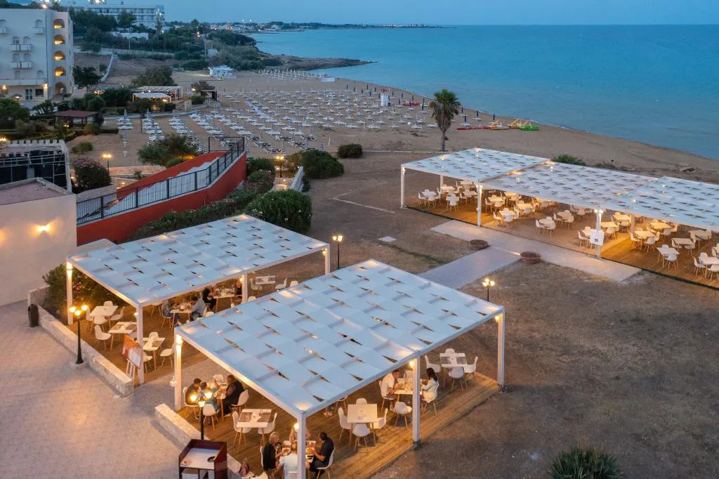 Restaurant, Hotel Club Eloro, Catania