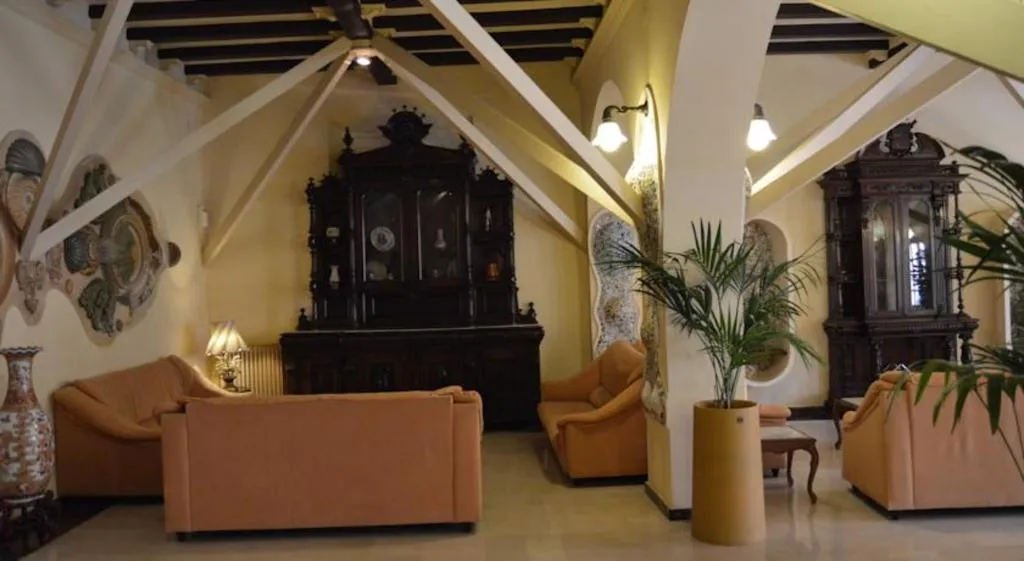 Lobby, Guitart Rosa, Costa Brava