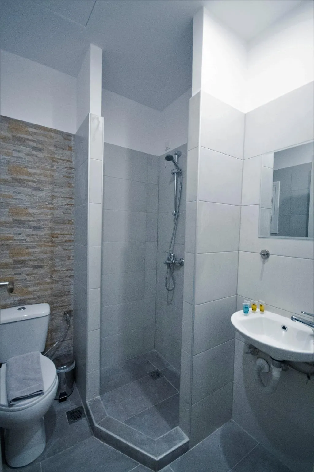 QUADRUPLE STANDARD Room, Athens Psiri Hotel, Athens