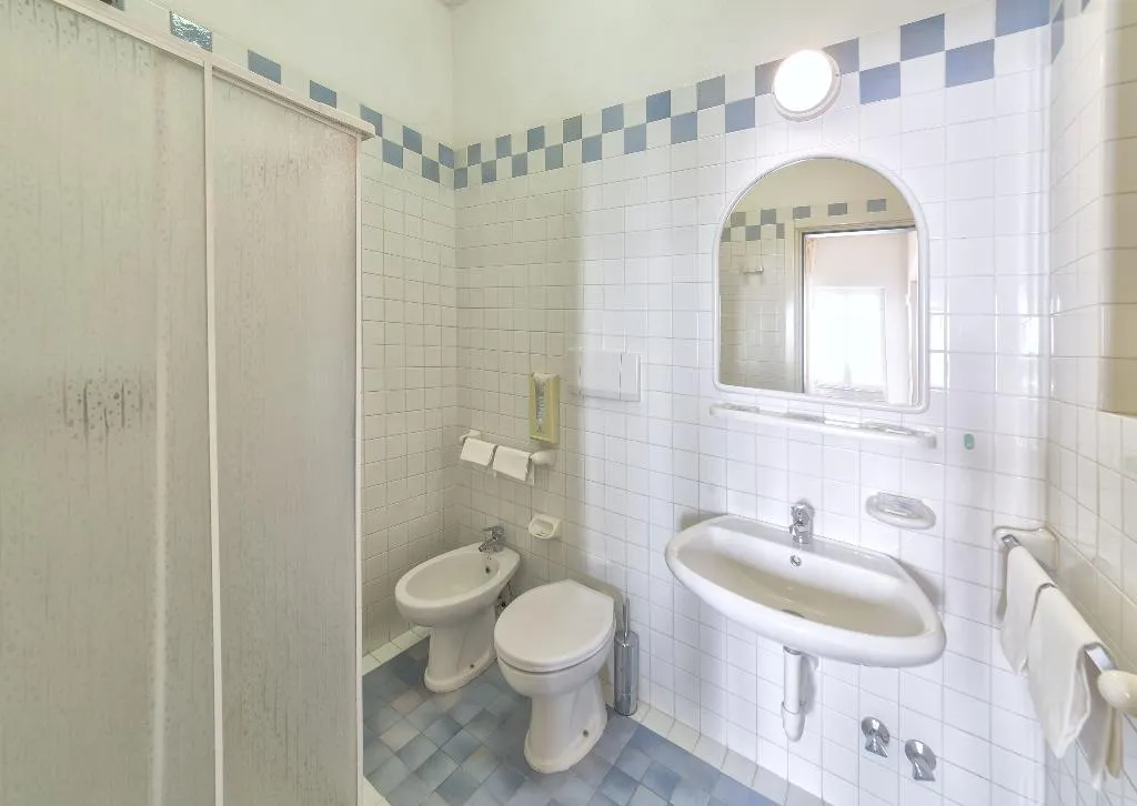 DOUBLE ECONOMY Room, Vittoria, Naples