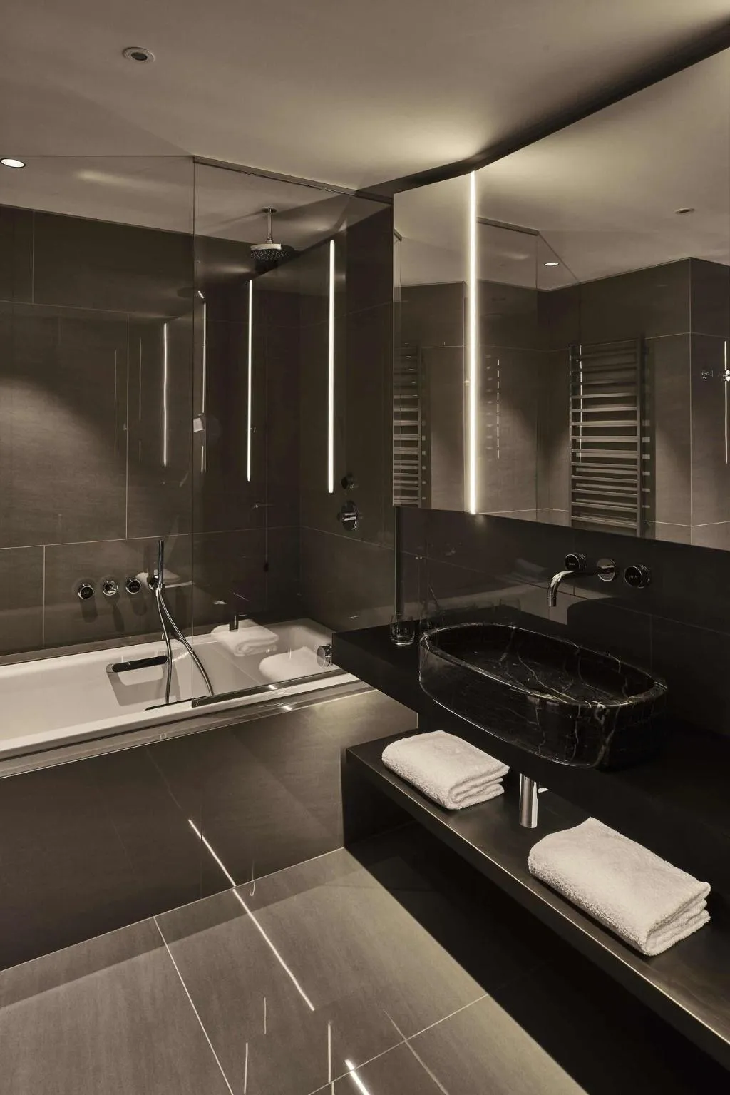 JUNIOR SUITE EXECUTIVE KING BED Room, Hotel Viu Milan, Milan
