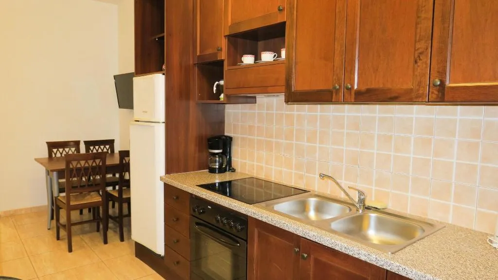 Room, Kallisti Apartments, Skiathos