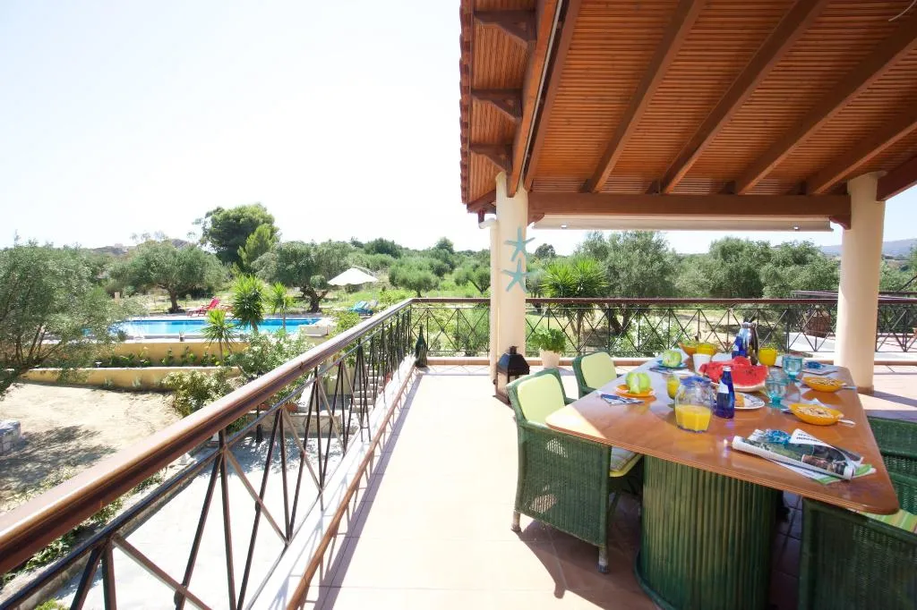Terrace, Glavina Studios & Apartments, Kefallinia