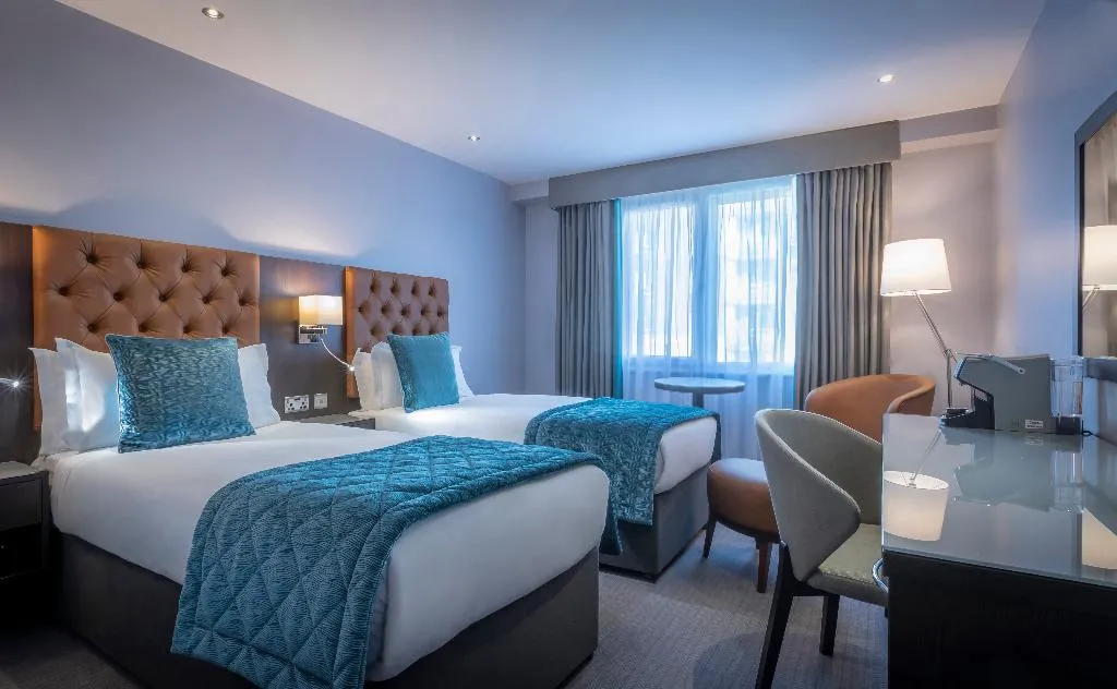 TWIN STANDARD Room, Grand Canal Hotel, Dublin