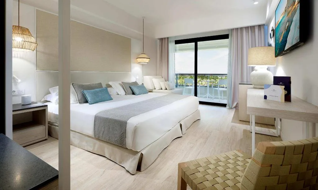 Double or Twin DELUXE Room, Grand Palladium Sicilia Resort & Spa, Palermo