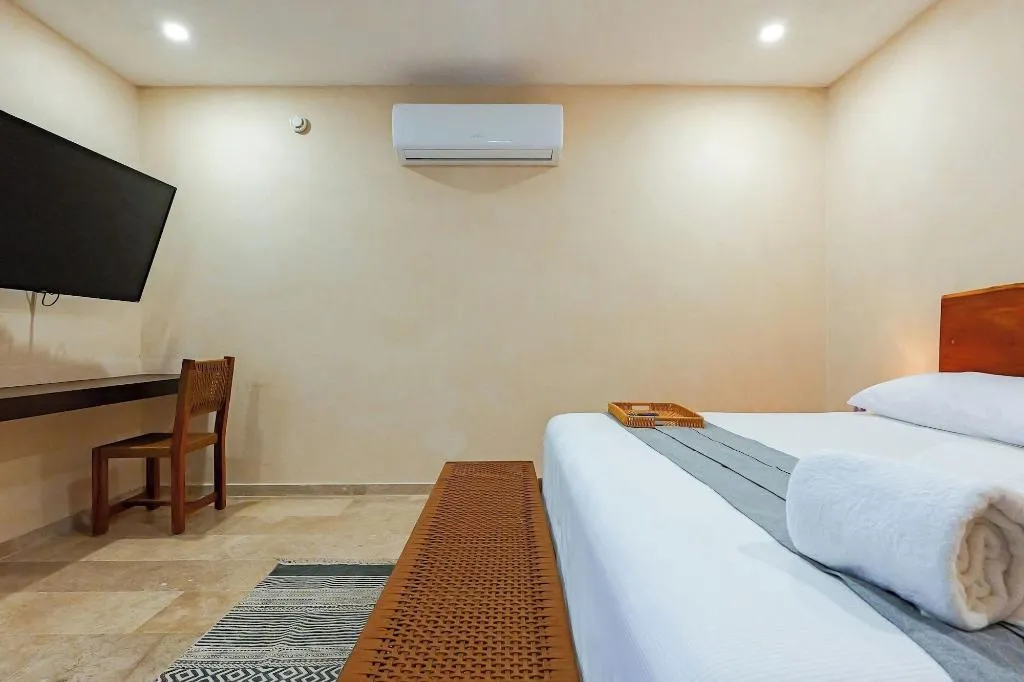 Room, Calea Tulum, Cancun Area
