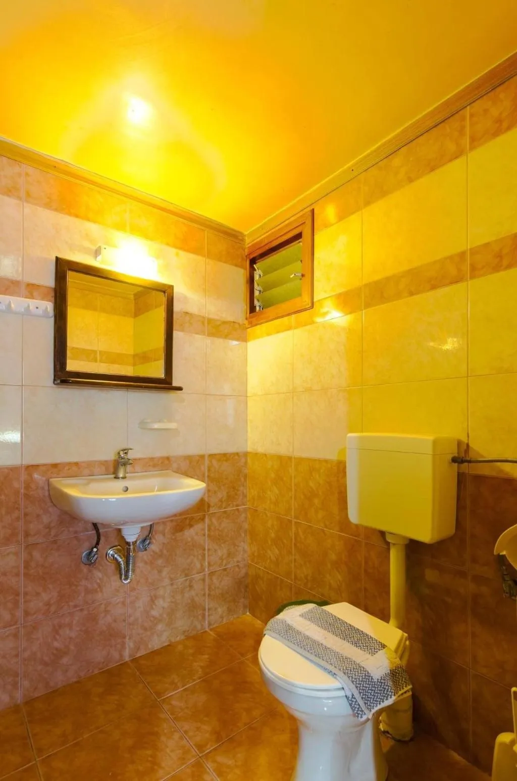 Room, Keramos, Crete