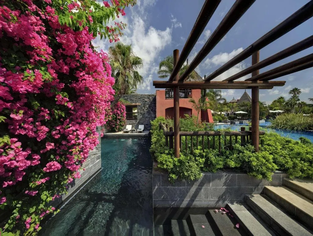 SUITE STANDARD Room, Asia Gardens Hotel & Thai Spa, a Royal Hideaway Ho, Costa Blanca