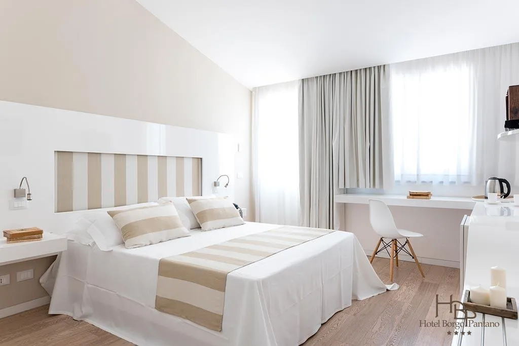 JUNIOR SUITE EXECUTIVE Room, Hotel Borgo Pantano, Catania