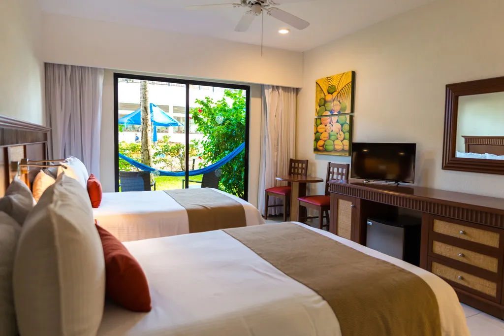DOUBLE STANDARD Room, The Reef CocoBeach, Playa Del Carmen