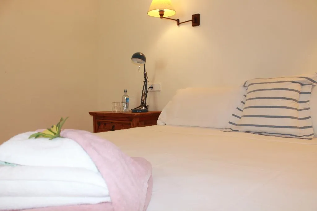 DOUBLE SINGLE USE STANDARD Room, Nou Dalt Muntanya, Majorca