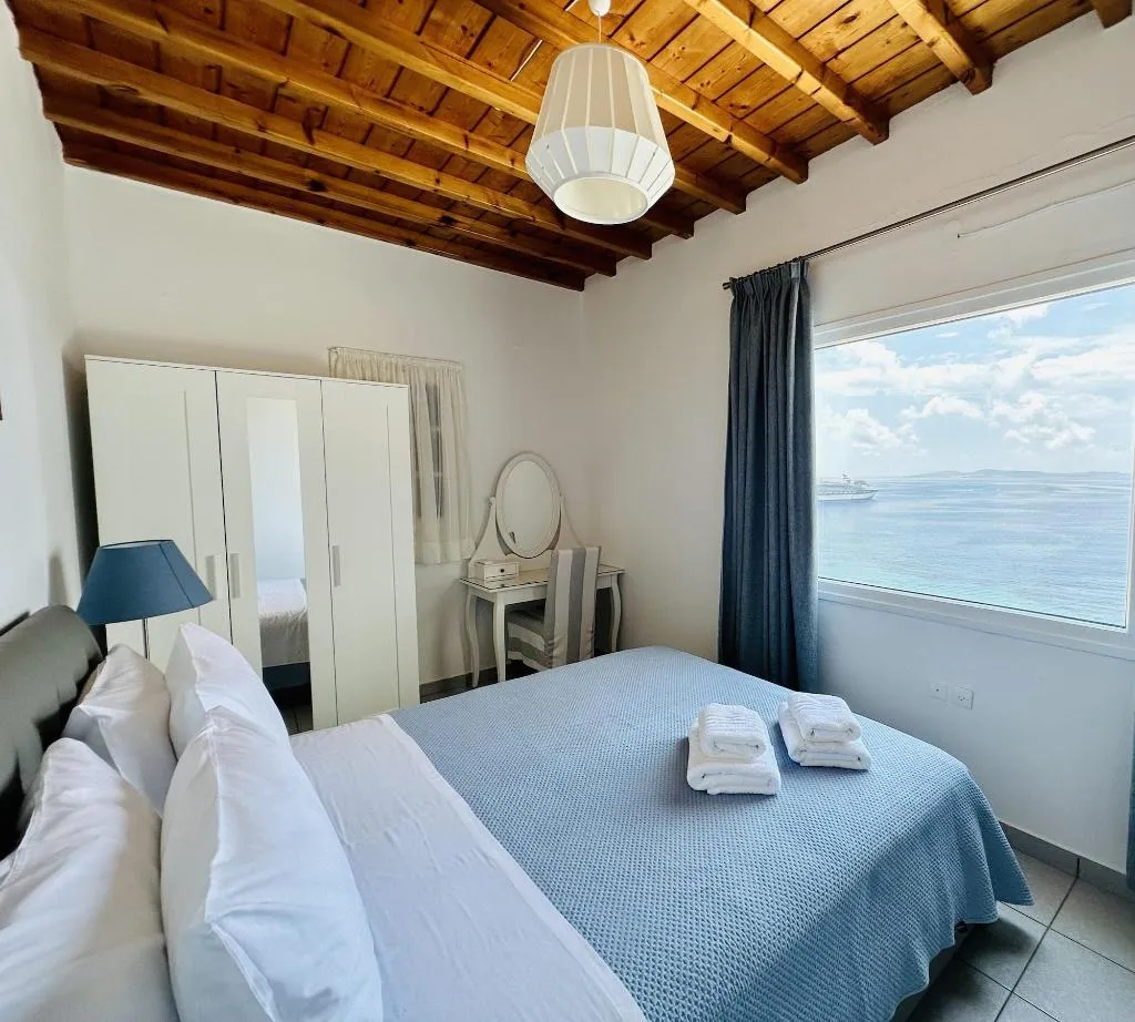 Room, Villa Oceania, Mykonos