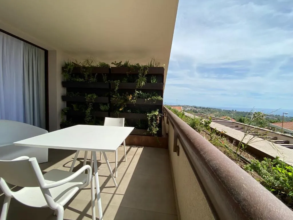 Terrace, Sicilia's Residence Hotel - Art & Spa, Catania
