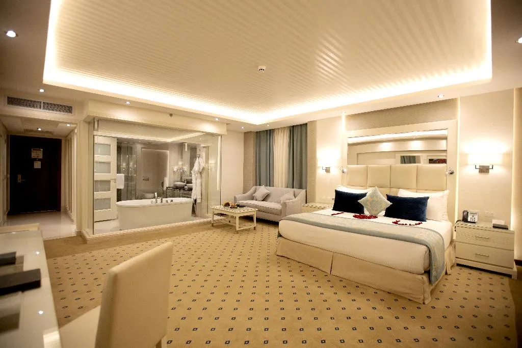 SUITE WITH JACUZZI Room, Premier Le Reve Hotel & Spa, Red Sea Riviera