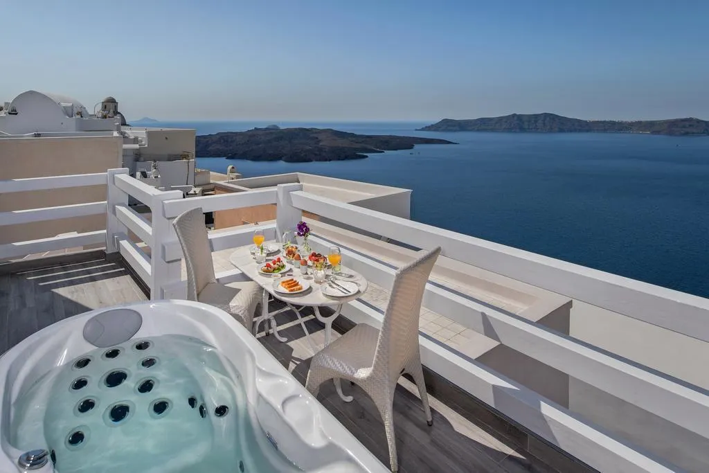 General view, Thireas Hotel, Santorini