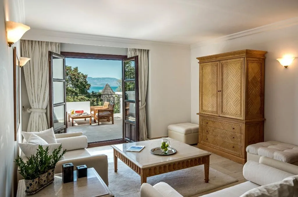 SUITE SUPERIOR Room, Mitsis Galini, Athens