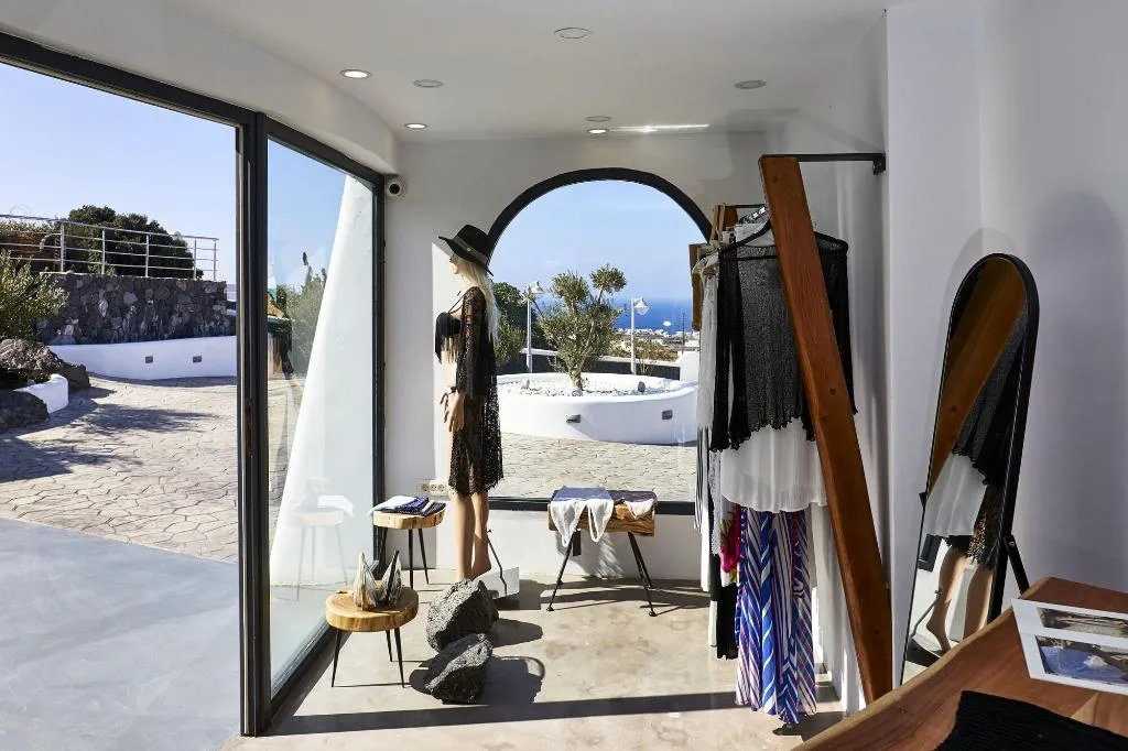 Sports and Entertainment, Oia Suites, Santorini