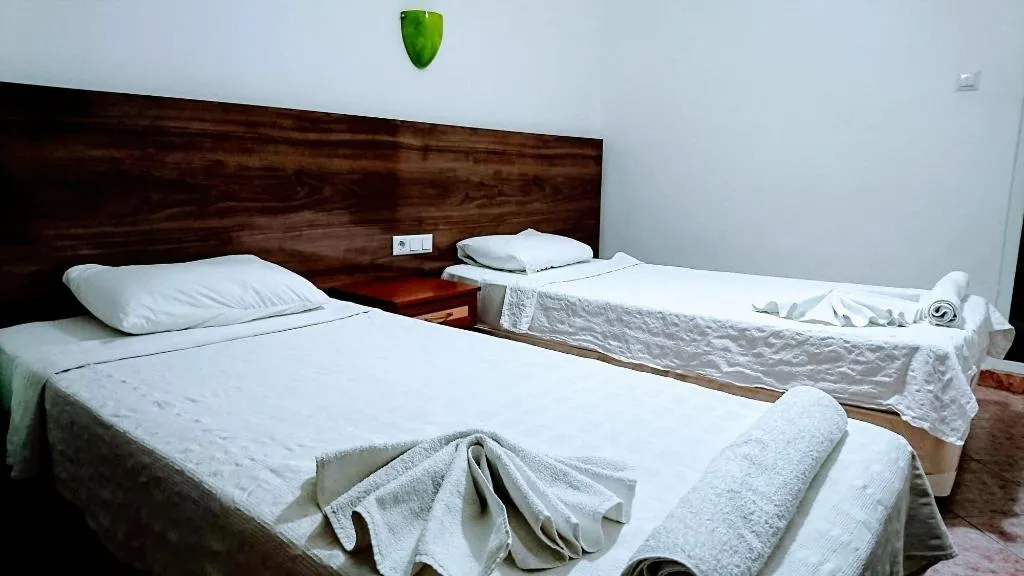 Room, Simge Pension, Antalya